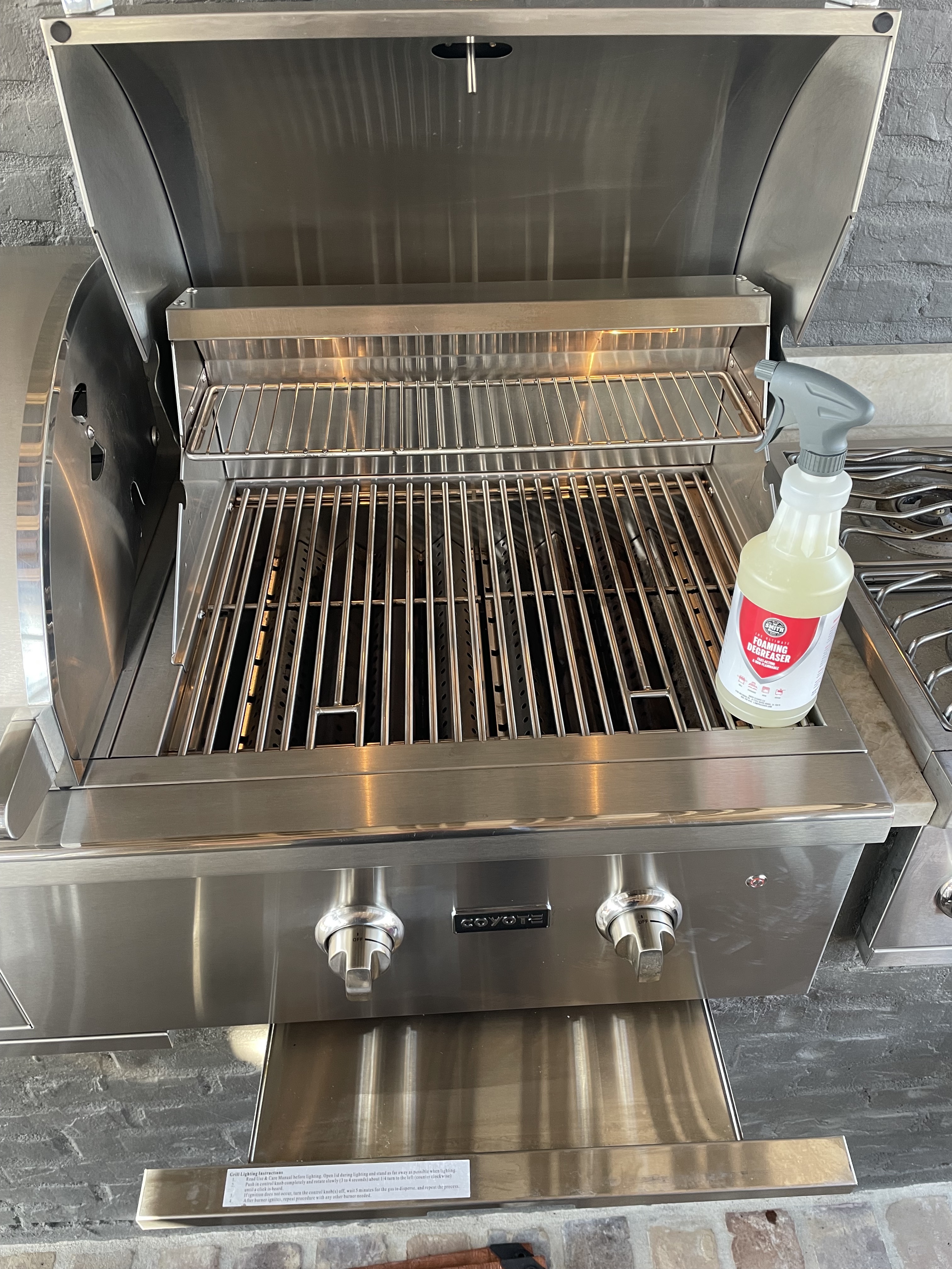 Pristine commercial kitchen